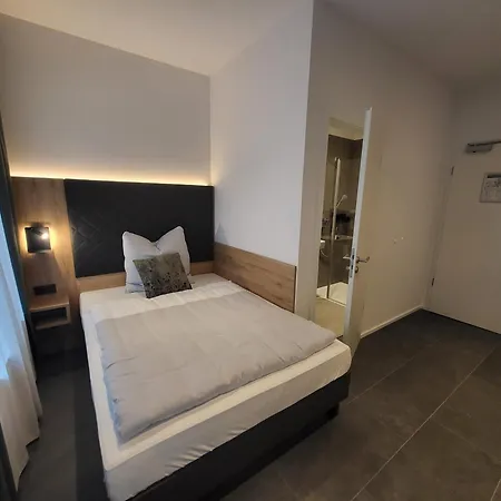 Hotel Haus Kuckenberg 3*