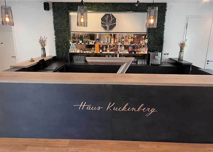 Haus Kuckenberg 호텔 3*